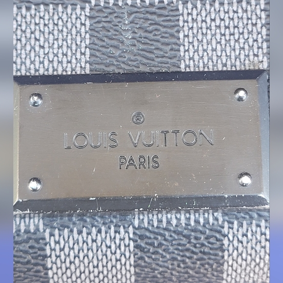 Louis Vuitton laptop bag, graphite 2019 - Picture 9 of 11